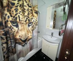 2 ком кв-ра по суточно  7 микрорайон  8 дом ,набережная 5 мин до Каспийского моря - 4