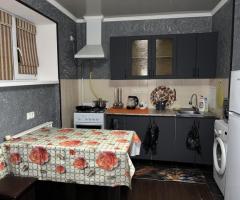 2 ком кв-ра по суточно  7 микрорайон  8 дом ,набережная 5 мин до Каспийского моря - 3